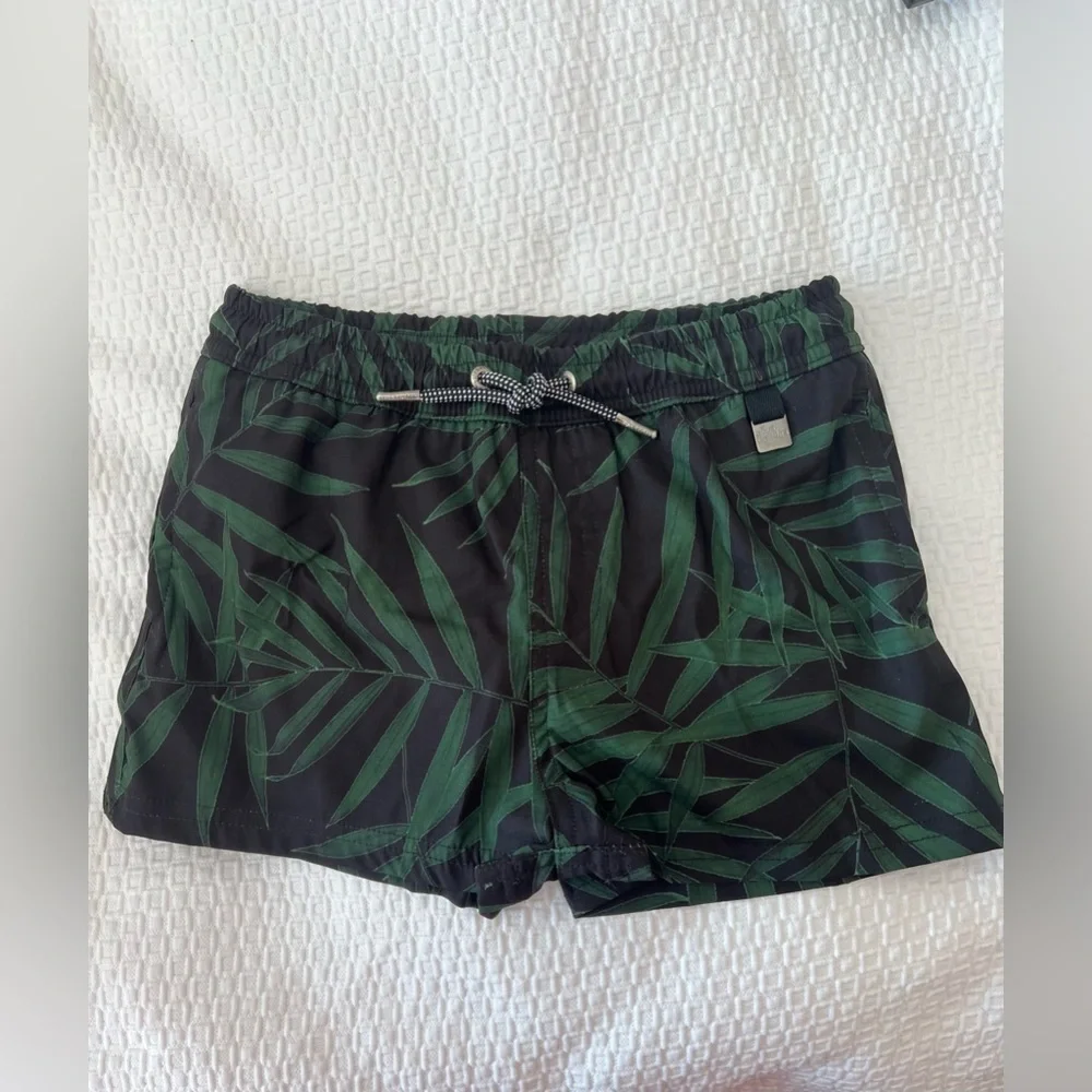 AGUA BENDITA BOYS SWIM SHORTS NICK CAMELLIA NWT Size 10